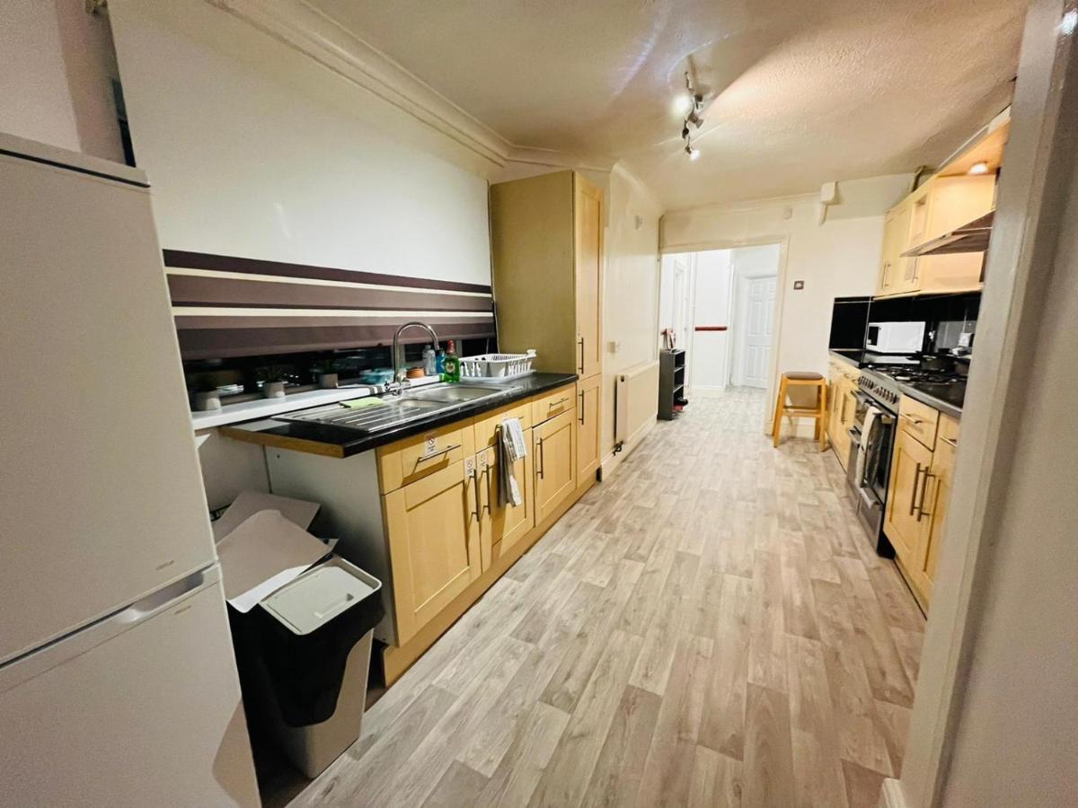 U-Din Homes Weymouth Exteriér fotografie